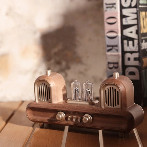 Nostalgia Tube Bluetooth Speaker