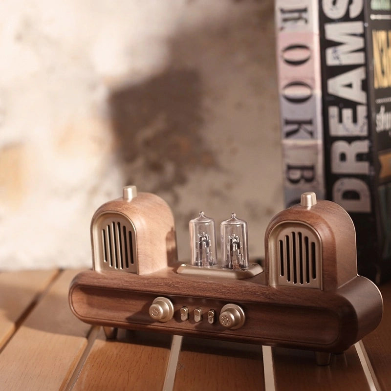 Nostalgia Tube Bluetooth Speaker